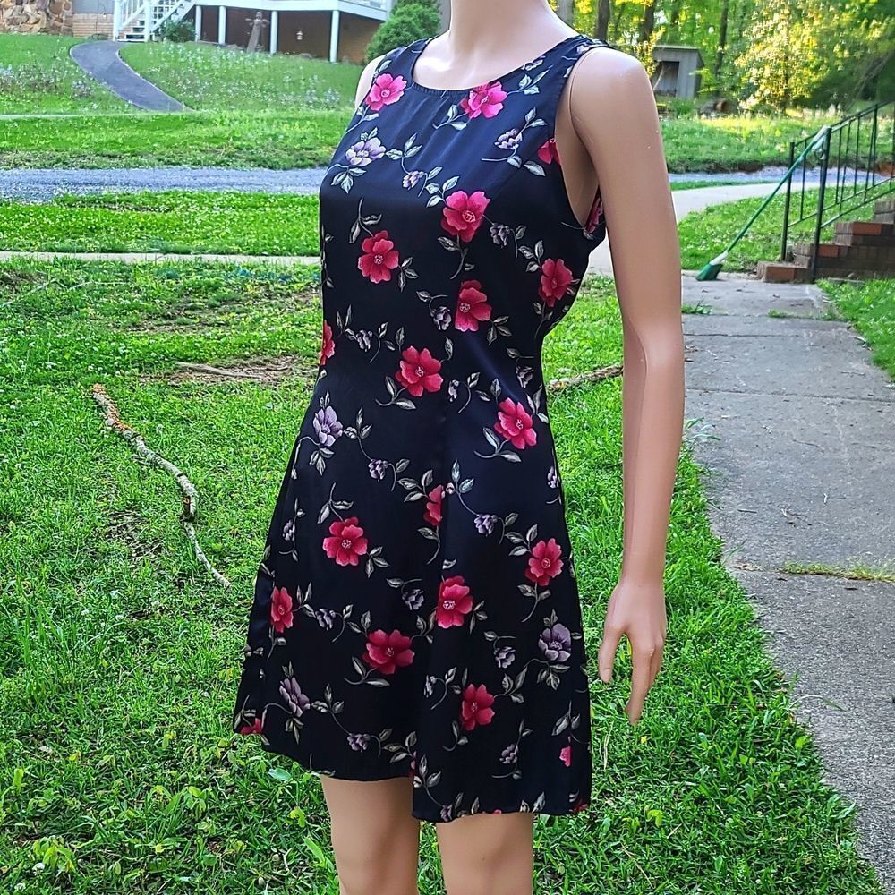 Dby Black Foral sleeveless flare dress